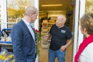 Lesje doorknokken voor Diederik Samsom bij Hambaken Gym